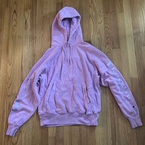 Pink Champion sweatshirt barely worn